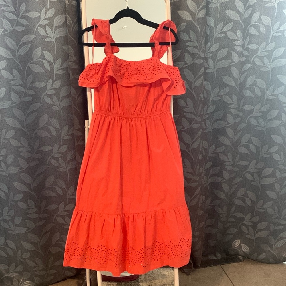 NWT LC Lauren Conrad Spanish Coral w eyelet & embroidered accent dress size L